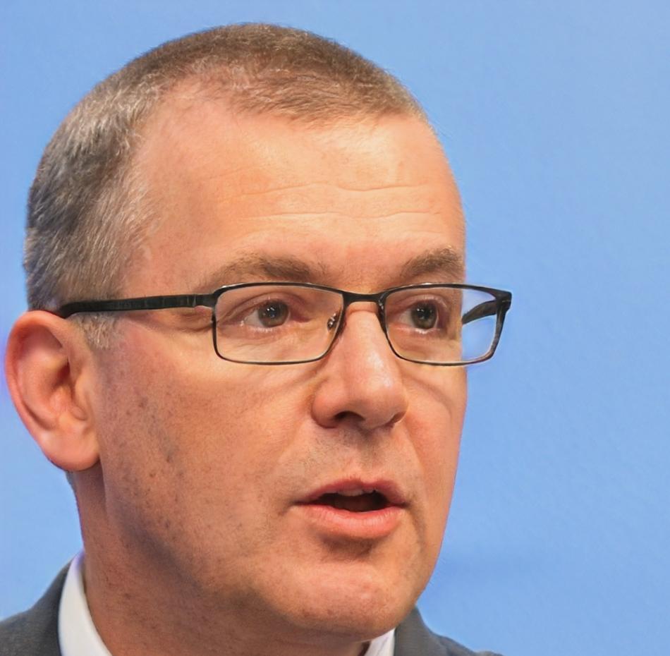 Dorian Langworth, independent contractor from Sudbury